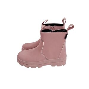 H&M girls waterproof lined Chelsea boots
